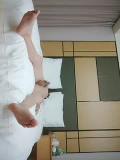 #探花_小哥网约温婉小姐姐,媚态毕现,玉足抚屌骚起来,啪啪暴插高潮阵阵,精彩佳作